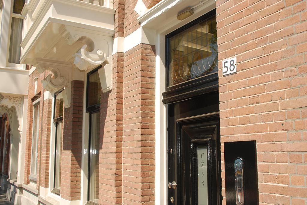 Ck58 Bed & Breakfast Den Haag Bagian luar foto