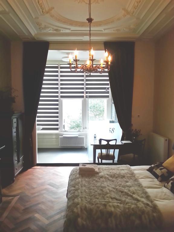 Ck58 Bed & Breakfast Den Haag Ruang foto